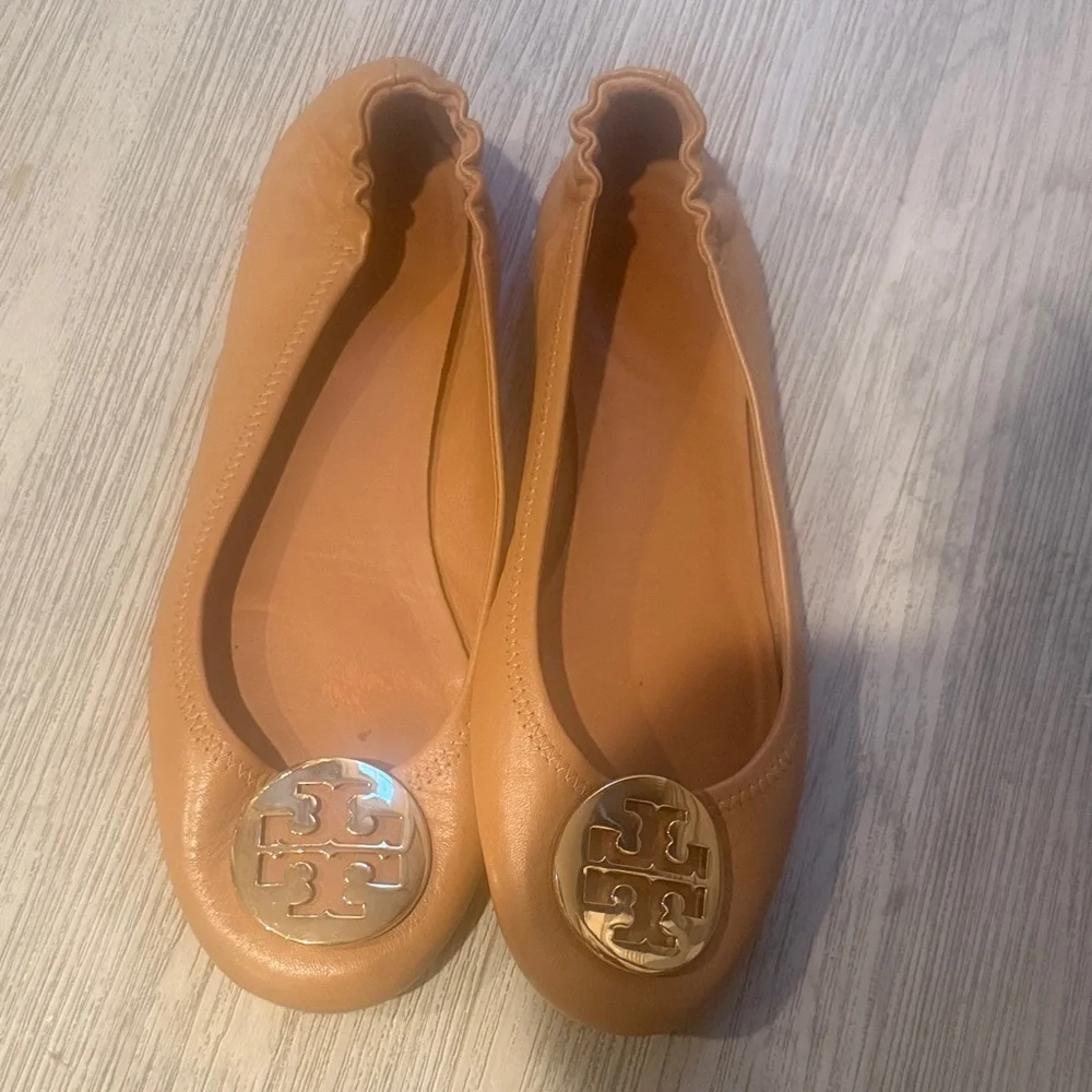 Tory Burch Camel Flats with Gold Logo